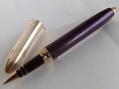 Louis Vuitton Doc Leather Rollerball Pen Brown GT - Image 1 of 4