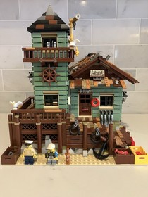 LEGO Ideas: Old Fishing Store 21310 Used 97% Complete READ DESCRIPTION