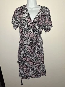 City Chic Floral Size XS Wrap Dress - Picture 1 of 7