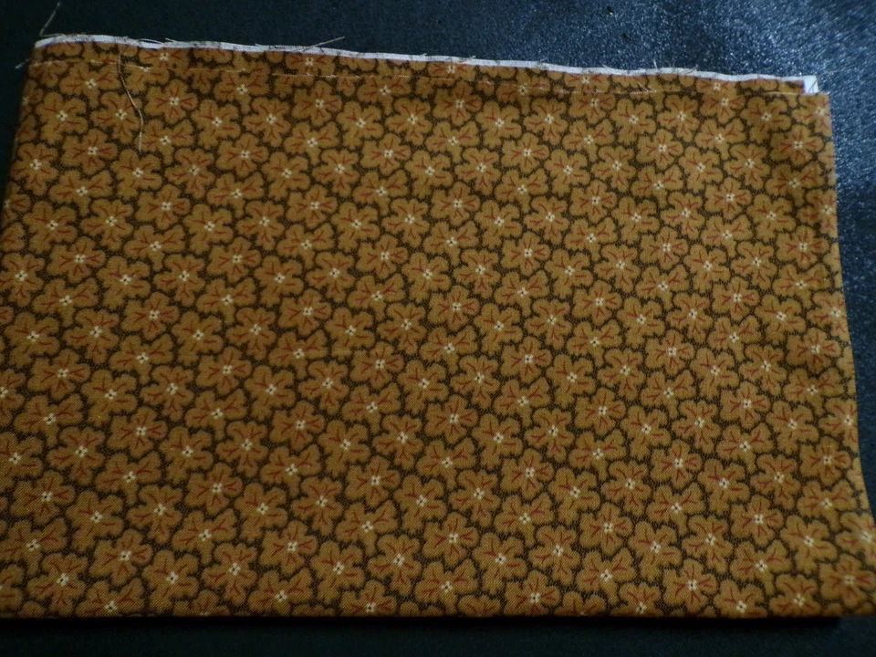 28" Thimbleberries 2005 Circle of Love for RJR Brown Floral Fabric - Image 1 of 1