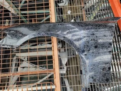 03 04 05 Guardabarros BMW 760LI LH NEGRO Foto 1 de 4