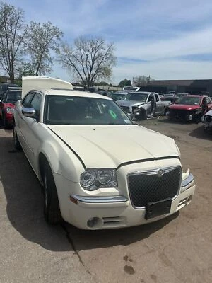 Conjunto de transportador diferencial usado serve: 2010 Chrysler 300 dianteiro grau A - Imagem 1 de 4