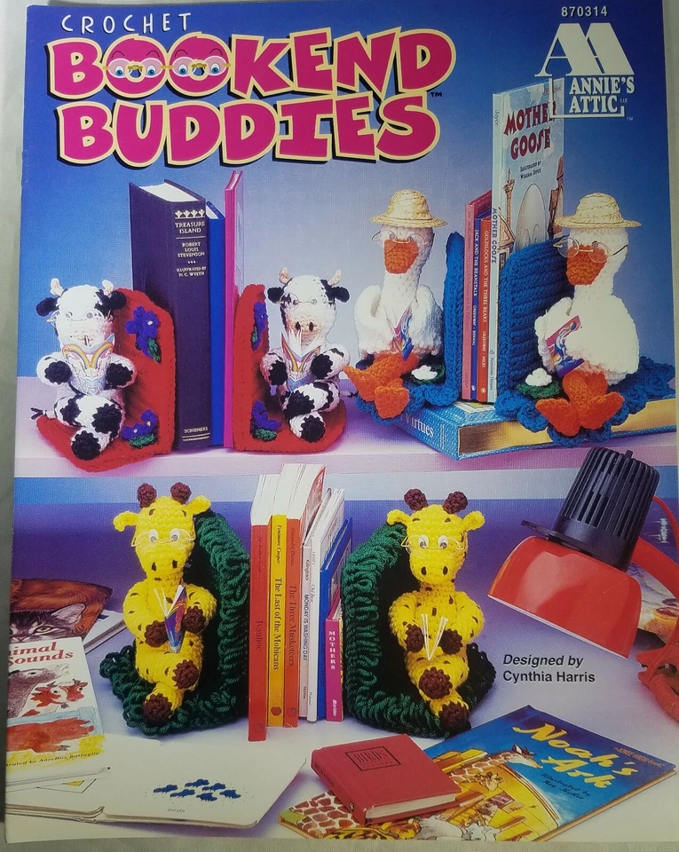 Crochet BOOKEND BUDDIES- Designed by Cynthia Harris - Annie's Attic #870314 - Image 1 of 2