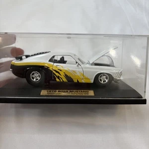 TootsieToy Hard Body 1970 Boss Mustang White 1:32 With Plastic Case Diecast - Picture 1 of 9