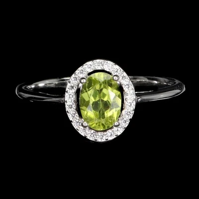 925 Sterling Silver Ring Oval Peridot Natural Gemstone Jewelry Size 7 - Image 1 of 4