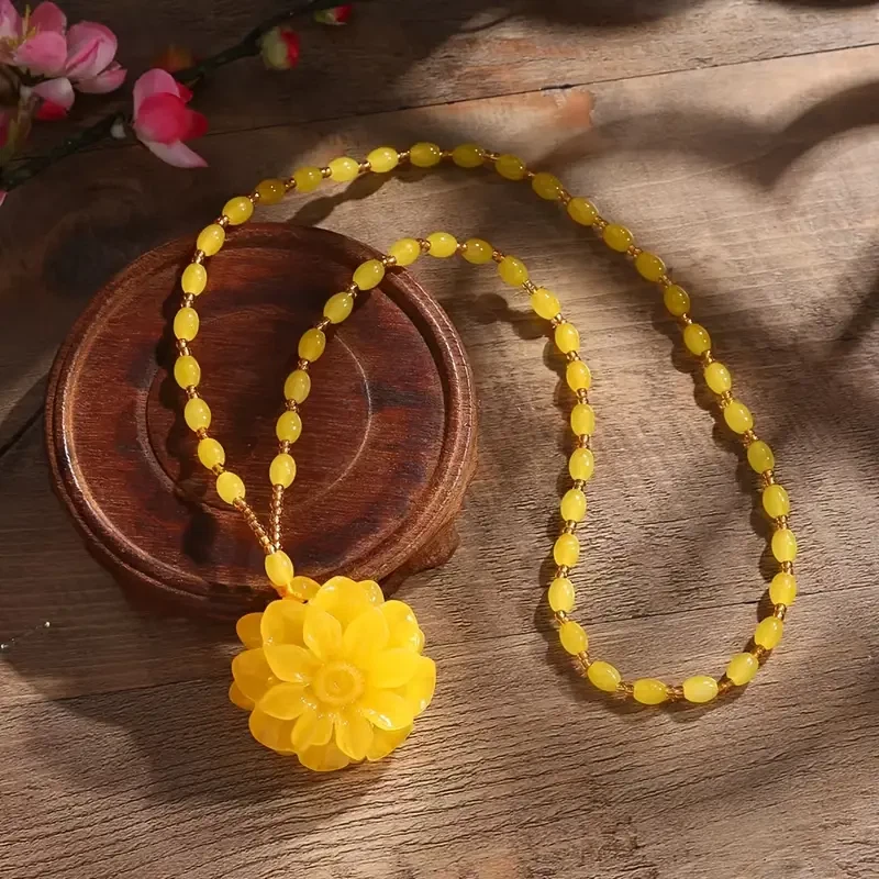 Colar pingente de flor esculpida boêmia longo com miçangas cristal presente para ela - Imagem 1 de 1