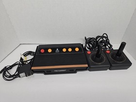 Atari Flashback 8 Console 105 Built-in Games 40th Anniversary  Tested