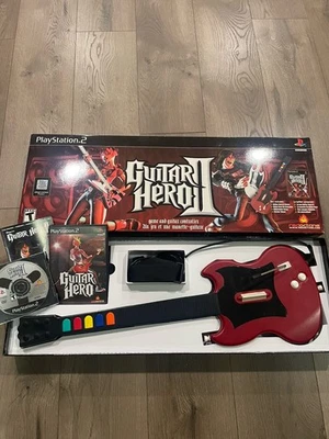 Guitar Hero 2 Red Octane Game & Guitar Controller Bundle PS2 With Box + 2 Games Foto 1 de 4