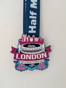 Queen Elizabeth Olympic Park Half 2025 Finisher Half Marathon Race Medal Racing - Picture 1 of 3