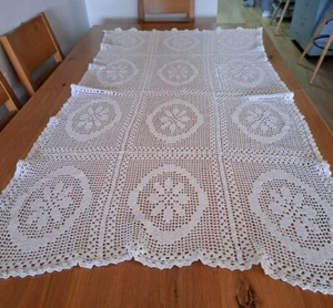 Schöne Vintage Spitzen Tischdecke Handarbeit gehäkelt 150cm x 80cm beige - Bild 1 von 7