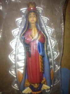 2000 Hallmark QX8231"Our Lady of Guadalupe" ornament - Picture 1 of 2