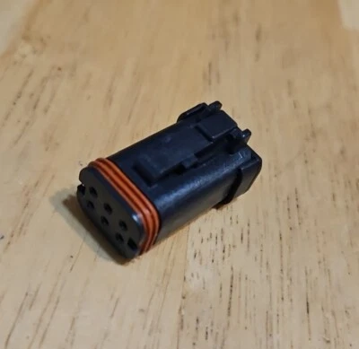 NEW DEUTSCH - DT16-6SB-KP01 - DT PLUG ASM Lowest Price Yet FREE SHIPPING  - Image 1 of 4