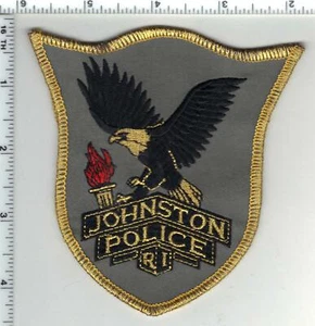 Johnston Police (Rhode Island) 3rd Issue Gold Bullion Shoulder Patch - Picture 1 of 1
