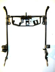 TELAIETTO ANTERIORE SUZUKI BURGMAN 250 400 K3 K4 K5 K6 2003 2006 FRONT FRAME - Foto 1 di 4