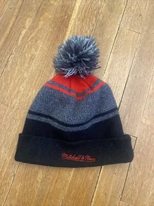 Mitchell & Ness Invierno Gorro Pom Sombrero Gris Negro Rojo Chicago Bulls NBA - Imagen 1 de 7