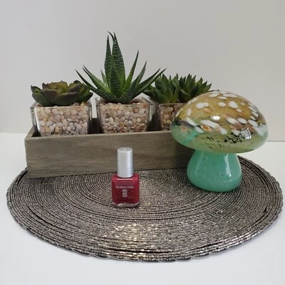 Color de uñas Elizabeth Arden RUBÍ 03, 0,23 oz / 7 ml, descontinuado y muy difícil de encontrar, NUEVO Foto 1 de 3