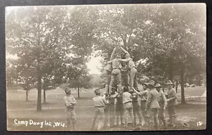 Camp Douglas Wisconsin RPPC pirámide humana ca 1911 - Imagen 1 de 2