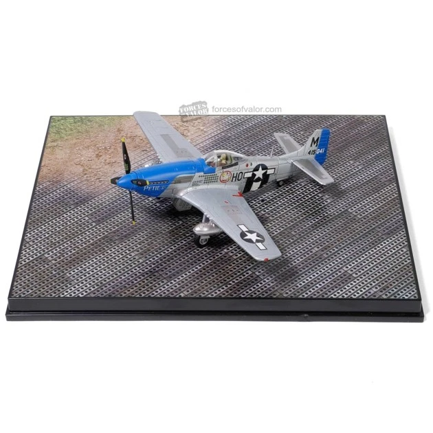 FOV 1/72 P-51D MUSTANG AIRCRAFT FIGHTER 478 SQD USAF 1944 812013A - Image 1 of 1