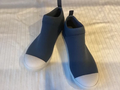 Botines de lluvia Kicker Chelsea azul marino con suelas blancas #72347-410, 9/40 nuevos sin etiquetas para mujer Foto 1 de 4