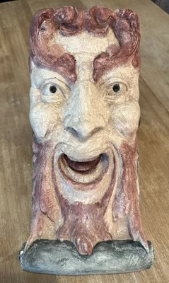 Уникальные гипсовые кораллы или полка для смеющегося человека - Изображение 1 из 4