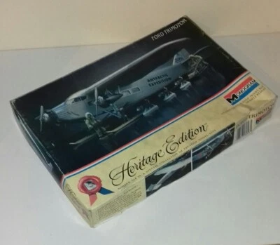 FORD TRIMOTOR MONOGRAM KIT HERITAGE 1/72 6056 TWA E ANTARCTIC EXPEDITION - Immagine 1 di 4