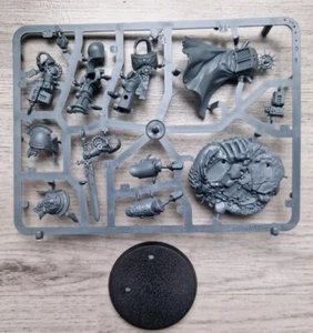 Captain In Terminator Armour Leviathan New On Sprue 40K Space Marine Army - Picture 1 of 3