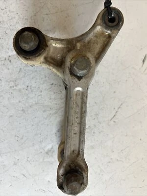 Pivô elo de choque traseiro Suzuki RM250 1998 - Imagem 1 de 4