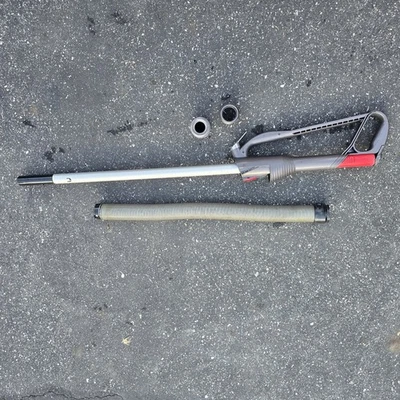 Dyson DC07  Vacuum Cleaner Red OEM Wand Extension Vacuum Foto 1 de 4