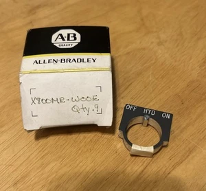 Lot Of 9 Allen Bradley 800MR-W00E Small Round Legend Plates Off Hyd On - Picture 1 of 1