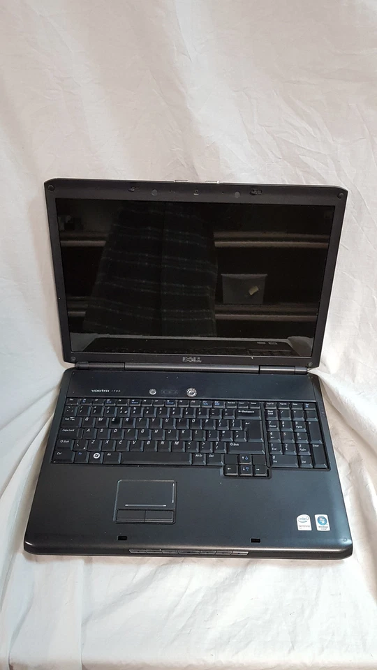 Dell vostro 1700 17" Laptop Intel Core 2 Duo 4GB 2x 80GB, NO OS - Image 1 of 4