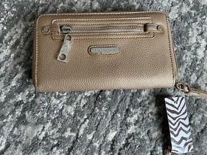Cartera Dana Buchman Ligera Imitación Cuero Cremallera Alrededor 14 Ranuras para Tarjetas 8" x 4" x 1" - Imagen 1 de 10