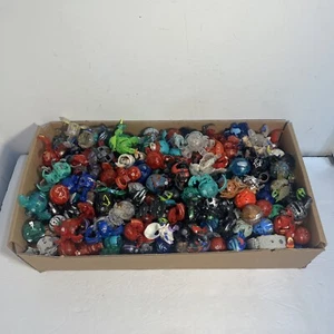 Bakugan Battle Brawlers Random Lot of 4 and 4 Cards CHEAP Buy 3 get 1 FREE!!$$ - Picture 1 of 11