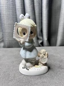 VTG Precious Moments You Complete My Heart Figure #681067 1999 - Picture 1 of 8