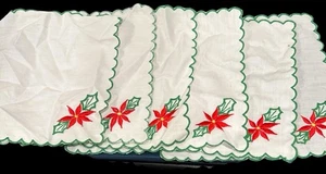 Poinsettia Embroidered Christmas Set of 6 Napkins Vintage 6.5” Square Small - Picture 1 of 3