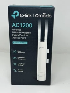 TP-Link EAP225-Outdoor Omada AC1200 Wireless Gigabit Outdoor Access Point - Photo 1/5