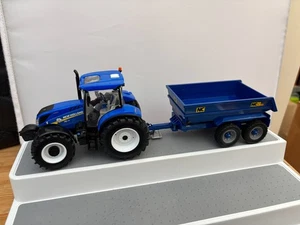 BRITAINS NEW HOLLAND T6 175 TRACTOR WITH NC DUMP TRAILER PLAYSET 43268 1:32 - Picture 1 of 6