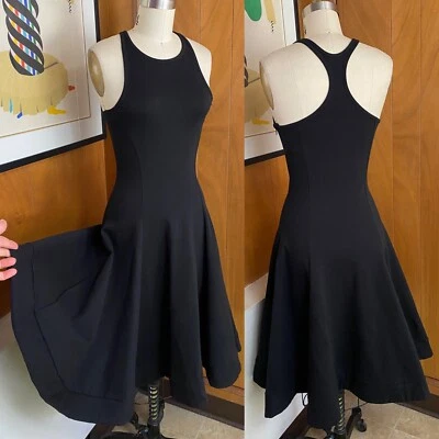 Vestido Patinador Emporio Armani US 2 36 Espalda Corredora Girado Negro Italia Sin Mangas Foto 1 de 4