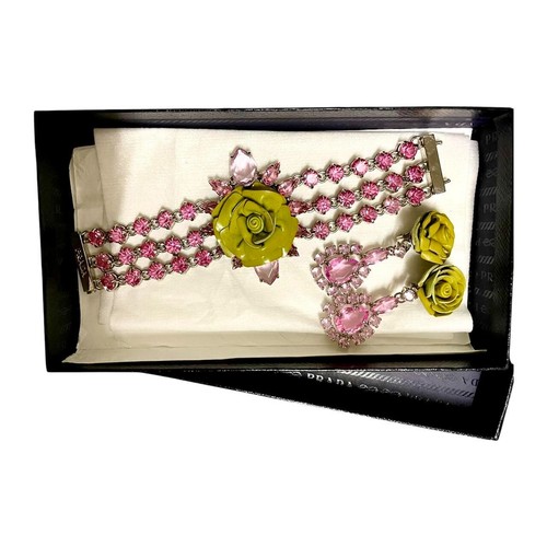 Set bracciale e orecchini Prada 2012 con strass rosa