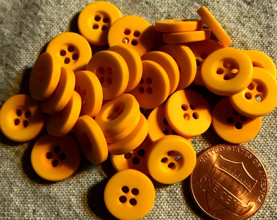 24 botones pequeños de plástico amarillo ámbar mate para coser casi 1/2" 12 mm # 4737 Foto 1 de 1