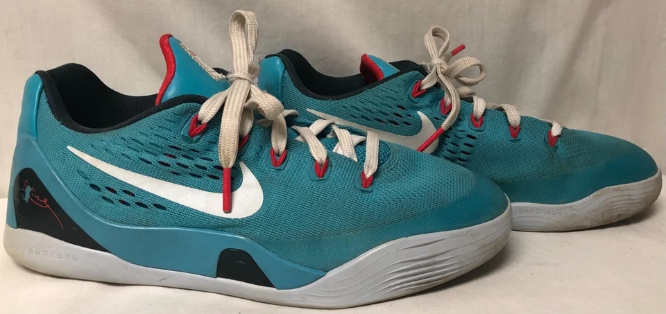 ZAPATILLAS BAJAS NIKE KOBE DUSTY CACTUS NEGRAS MAMBA JUVENILES TALLA 5 UE/MUJER 37.5 ~ 6.5 Foto 1 de 4