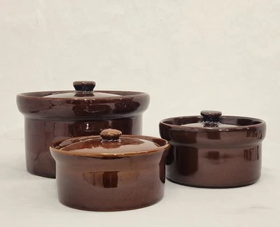 Moira Stoneware Farmhouse Pottery Lidded Vintage Crock Pot Stew Bean Pot Brown - Image 1 of 2