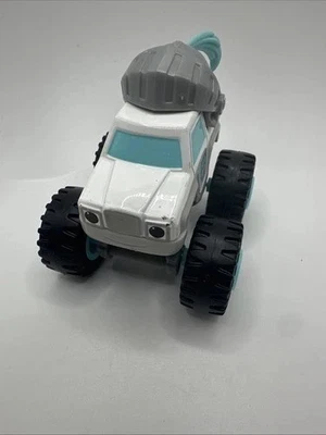 Camión Knight Blaze and the Monster Machines DPL39 Foto 1 de 4