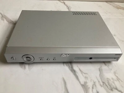 Decoder HD Sky Model DSB-B570N Combo Satellitare e digitale terrestre completo - Bild 1 von 4