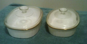 Vintage Corning Ware 2 Geschirr Französisch Weißgoldrand Kasserollen mit Deckel 2,8L 1,8L - Bild 1 von 3