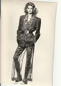 TIRAGE PHOTO	Argentique Jean-Louis Scherrer 1989  photo de mode 12X18cm - Picture 1 of 2