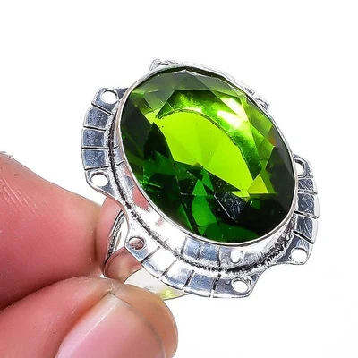 Burmese Peridot Gemstone Silver Plated Jewelry Ring s.8 F1863 - Image 1 of 4
