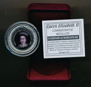 Australia: 2000 Millennium Royal Visit Queen Elizabeth II Crown size medal Cased - Bild 1 von 2