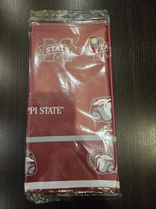 Mississippi State - Plastic Tablecloth 54"x108" Rectangle #724094 Licensed - Picture 1 of 4