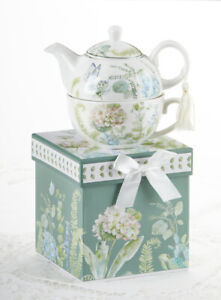 Delton Porcelain Tea for One Gift Set  Stacked Teapot & Cup BLUE HYDRANGEA