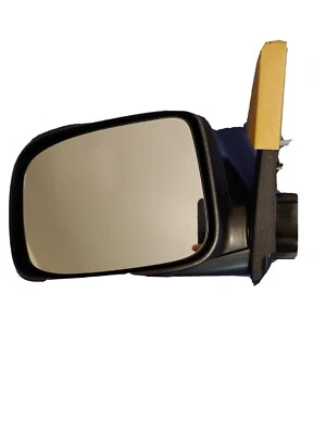 2004-20012 Chevrolet Colorado GMC Canyon Driver Side Powered Mirror - Image 1 of 4